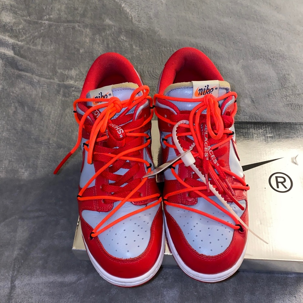 Nike off-white dunk low university red